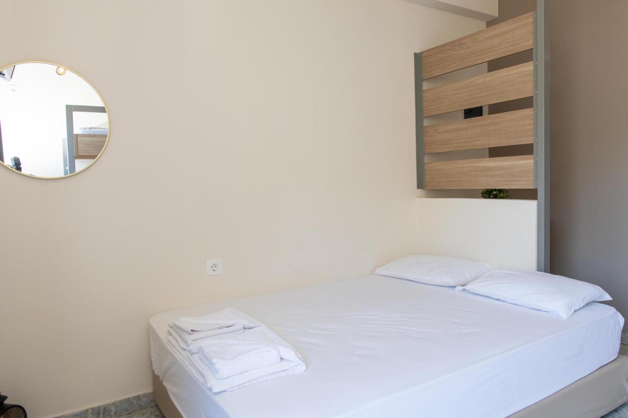 Tota Marinou Hotel Agioi Apostoloi  ภายนอก รูปภาพ