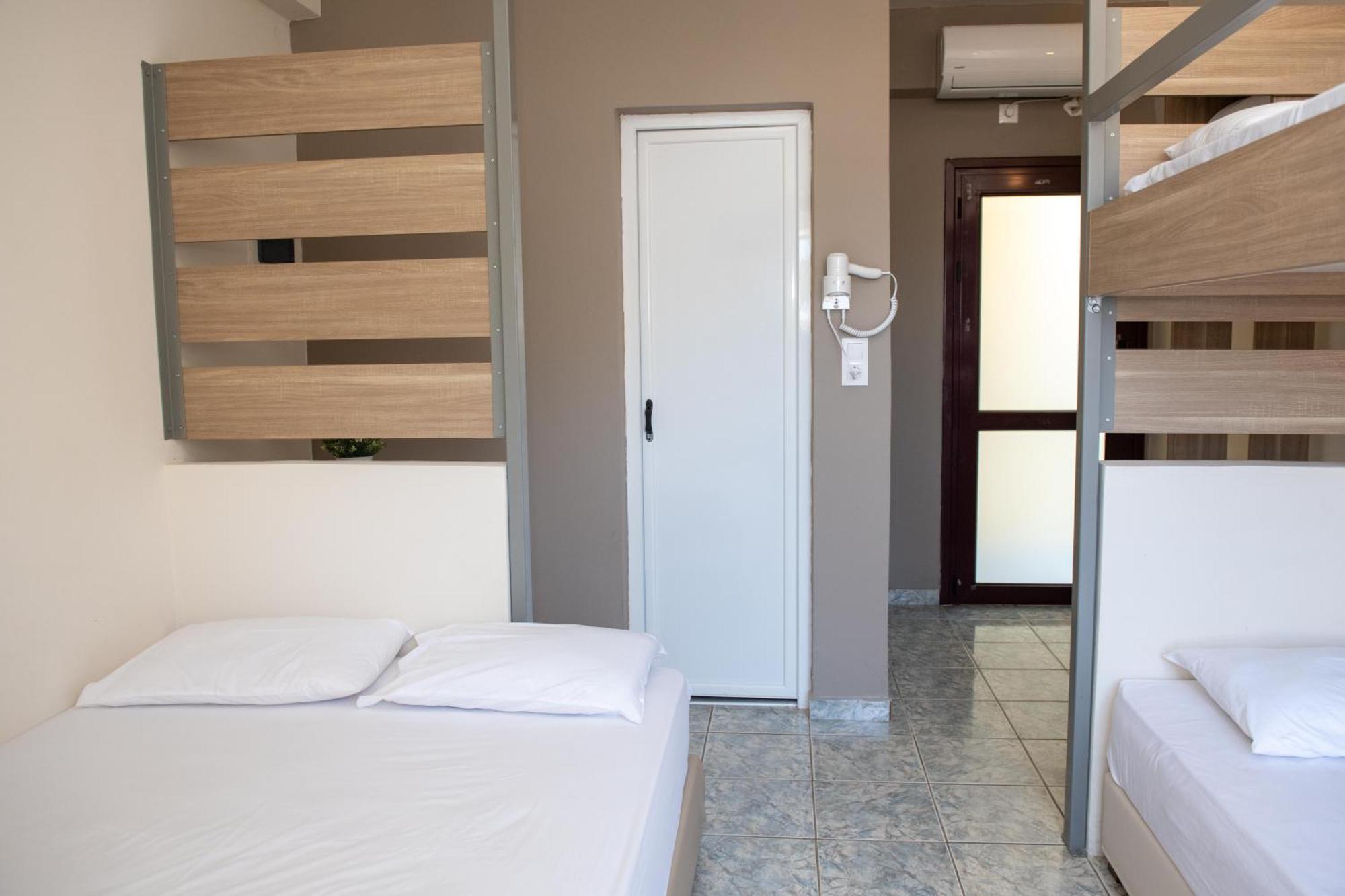Tota Marinou Hotel Agioi Apostoloi  ภายนอก รูปภาพ