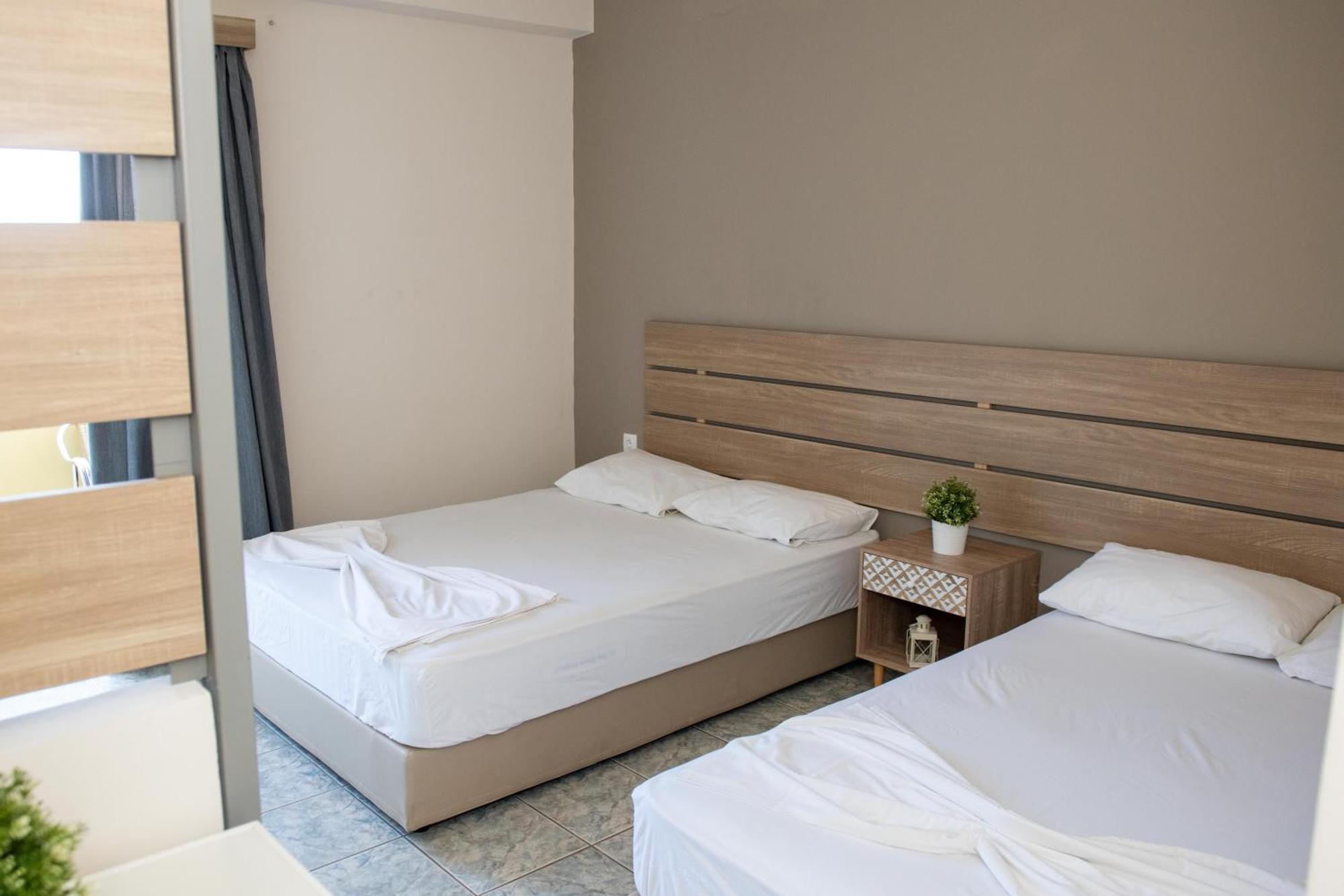 Tota Marinou Hotel Agioi Apostoloi  ภายนอก รูปภาพ